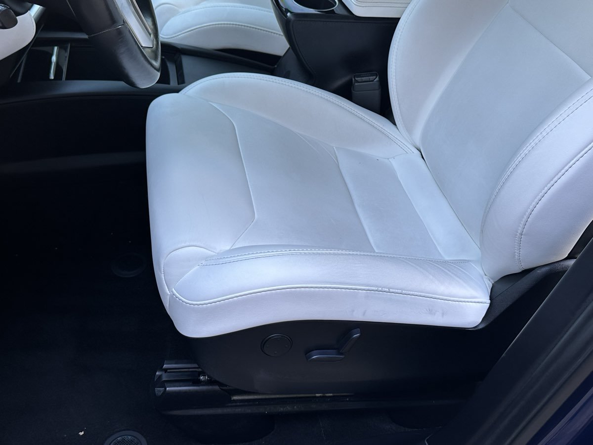 Used 2018 Tesla Model X 100D AWD/4WD image 30