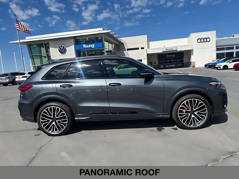 New 2026 Audi SQ5 Premium Plus AWD/4WD image 2