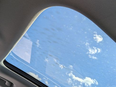 Certified 2022 Jeep Grand Cherokee L Limited image 29