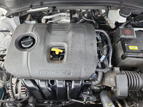 Used 2024 Kia Seltos S image 16