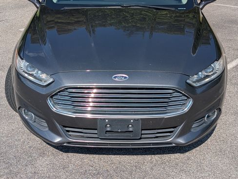 Used 2015 Ford Fusion Energi SE FWD image 9