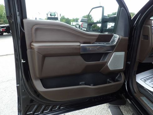 Used 2024 Ford F350 King Ranch w/ Chrome Package AWD/4WD image 14