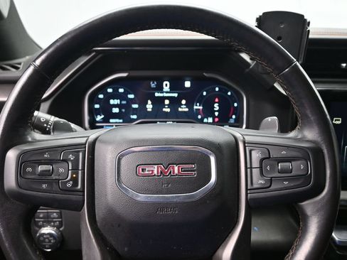 Used 2023 GMC Sierra 1500 AT4 w/ AT4 Premium Package AWD/4WD image 12
