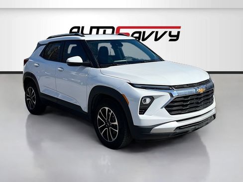 Used 2024 Chevrolet TrailBlazer LT w/ Driver Confidence Package FWD image 1