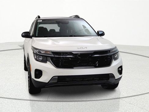 Used 2024 Kia Seltos X-Line image 2