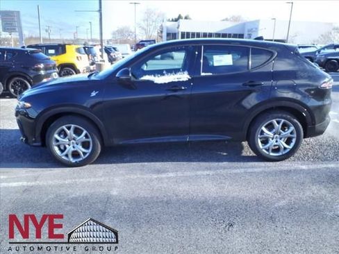 New 2024 Dodge Hornet R/T Plus w/ Tech Pack Plus w/o Parking AWD/4WD image 7