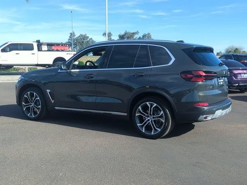 Used 2026 BMW X5 xDrive40i w/ Climate Comfort Package AWD/4WD image 8