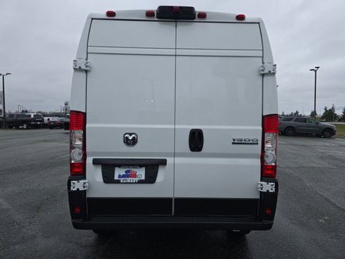New 2026 RAM ProMaster 1500 w/ Safety Group FWD image 4