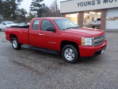 Used 2011 Chevrolet Silverado 1500 W/T image 8