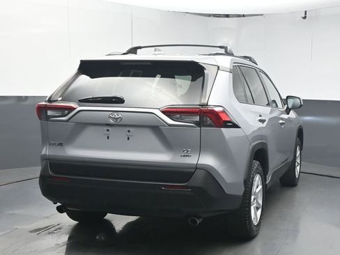 Used 2019 Toyota RAV4 LE w/ All Weather Liner Package image 7