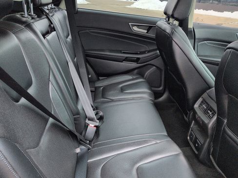 Used 2020 Ford Edge Titanium w/ Equipment Group 301A image 8