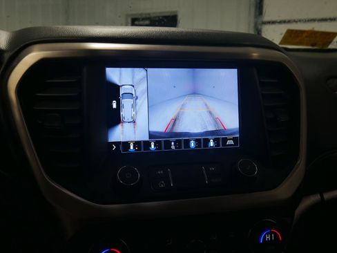 Used 2020 GMC Acadia Denali image 22