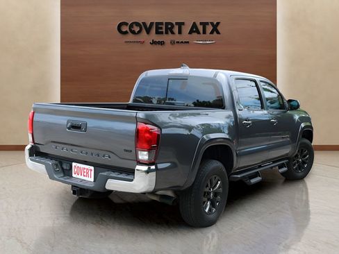 Used 2021 Toyota Tacoma SR5 RWD image 5