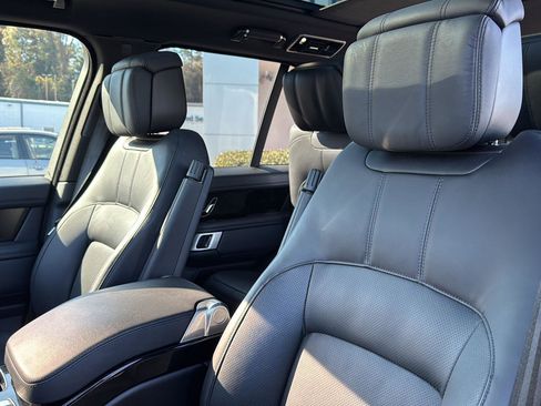 Used 2022 Land Rover Range Rover P525 Westminster Edition image 25