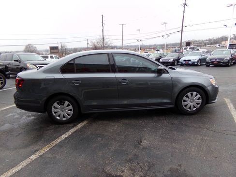 Used 2016 Volkswagen Jetta S FWD image 5