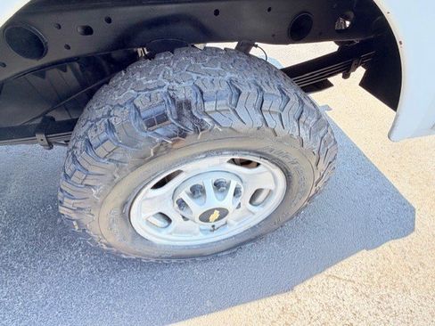 Used 2011 Chevrolet Silverado 2500 W/T image 11