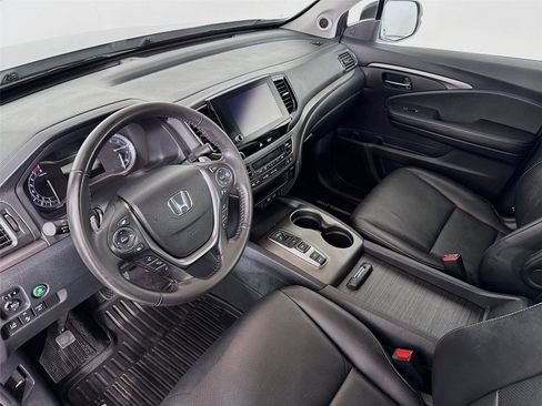 Used 2023 Honda Ridgeline RTL image 11