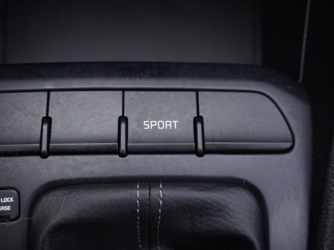 Used 2021 Kia Rio LX image 39