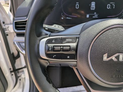 Certified 2023 Kia Sportage EX FWD image 30