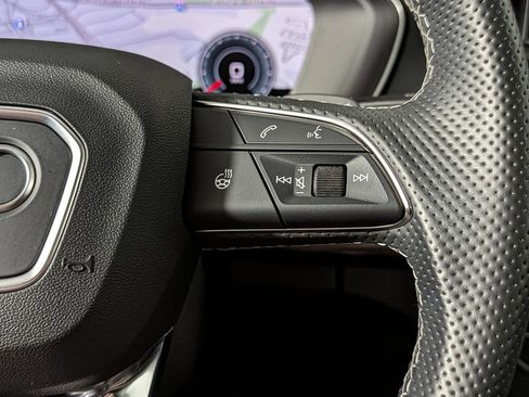 Used 2022 Audi SQ5 Premium Plus w/ Premium Plus Package image 33