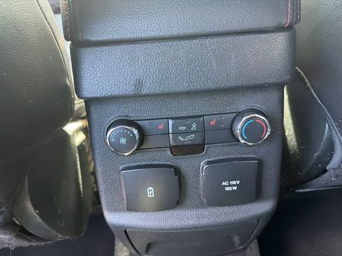 Used 2018 Ford Explorer Sport AWD/4WD image 12