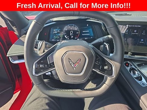Used 2025 Chevrolet Corvette Stingray Coupe w/ 1LT RWD image 10