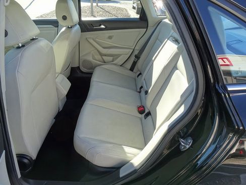 Used 2019 Volkswagen Jetta SE image 14