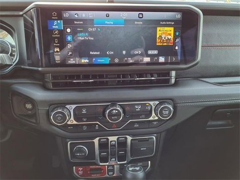 Certified 2024 Jeep Wrangler Unlimited Rubicon image 5