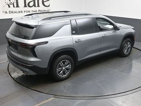 New 2026 Chevrolet Traverse LT w/ Driver Confidence Package image 19