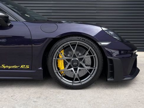 Certified 2025 Porsche 718 Boxster Spyder RS RWD image 11