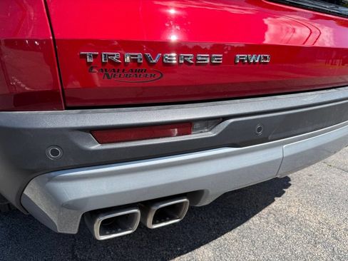 Used 2026 Chevrolet Traverse LT w/ LPO, Floor Liner Package AWD/4WD image 26