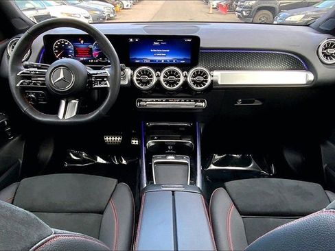 Certified 2024 Mercedes-Benz GLB 250 4MATIC image 12