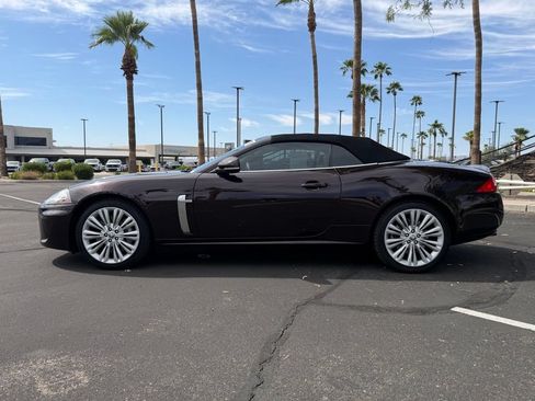 Used 2011 Jaguar XK Convertible RWD image 4