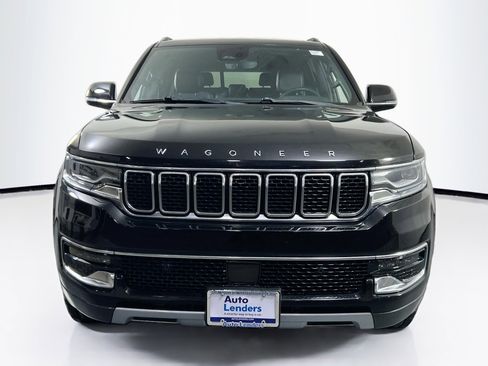 Used 2022 Jeep Wagoneer Series II image 2