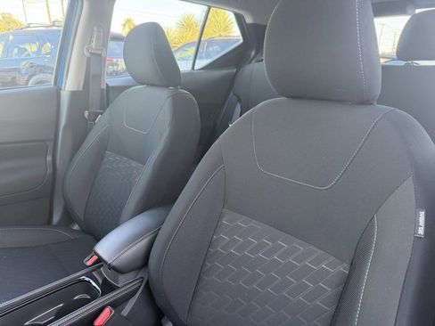 Certified 2024 Nissan Kicks SV image 12