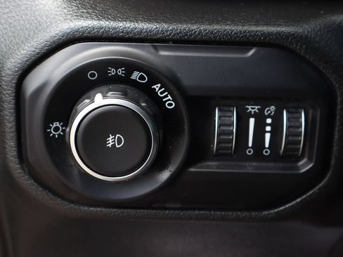 Used 2022 Jeep Wrangler Sport AWD/4WD image 22