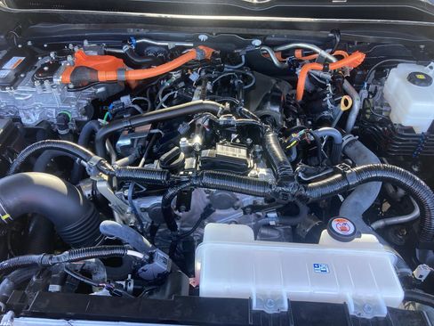 Used 2024 Toyota Tacoma TRD Sport image 18