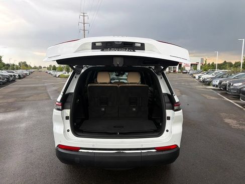 Used 2025 Jeep Grand Cherokee L Limited w/ Trailer Tow Package AWD/4WD image 16