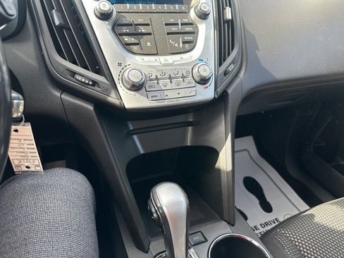 Used 2010 Chevrolet Equinox LT w/ Vehicle Interface Package image 36