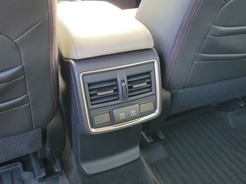 Used 2020 Subaru Forester Limited w/ Popular Package #3 AWD/4WD image 15