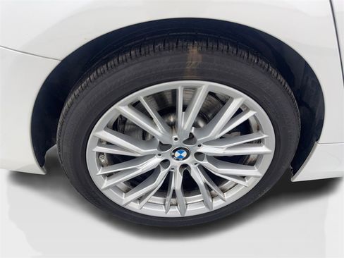 Used 2023 BMW 330i Sedan w/ Driving Assistance Package image 83