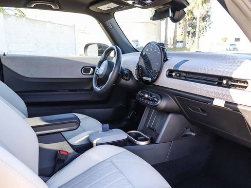 Used 2025 MINI Cooper S image 13