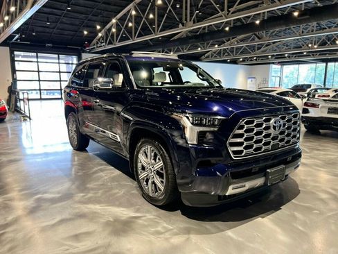 Used 2023 Toyota Sequoia 4WD image 7