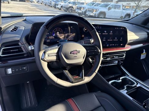 New 2026 Chevrolet Traverse RS image 12