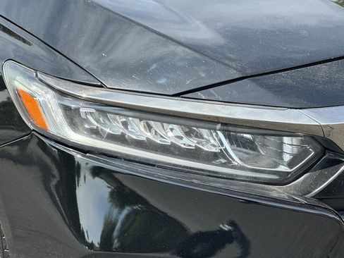Used 2019 Honda Accord Sport image 12
