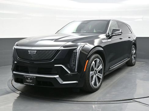 New 2025 Cadillac Escalade IQ Luxury 1 image 2