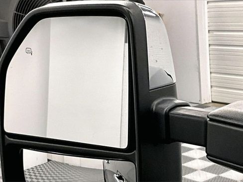 Used 2019 Ford F250 XLT w/ XLT Premium Package image 33