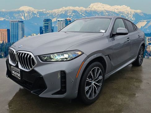 Used 2024 BMW X6 xDrive40i image 3