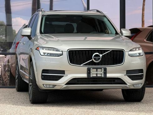Used 2016 Volvo XC90 T6 Momentum w/ Momentum Plus Package AWD/4WD image 18