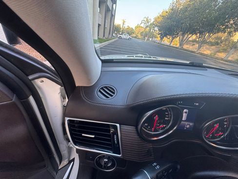 Used 2019 Mercedes-Benz GLS 450 4MATIC w/ Grand Edition Package image 7